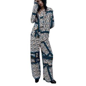 Zara Printed Pants Blue/Brown Set(Size Top
Medium/ Bottom Small)